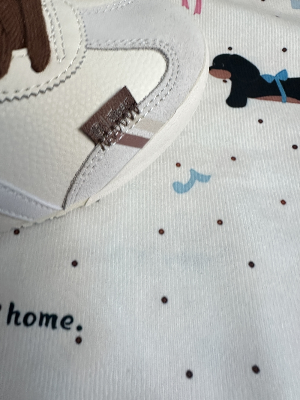 Onitsuka Tiger Classic Mexico 66 Series: White & Brown Casual Sneakers - Picture 6 of 6